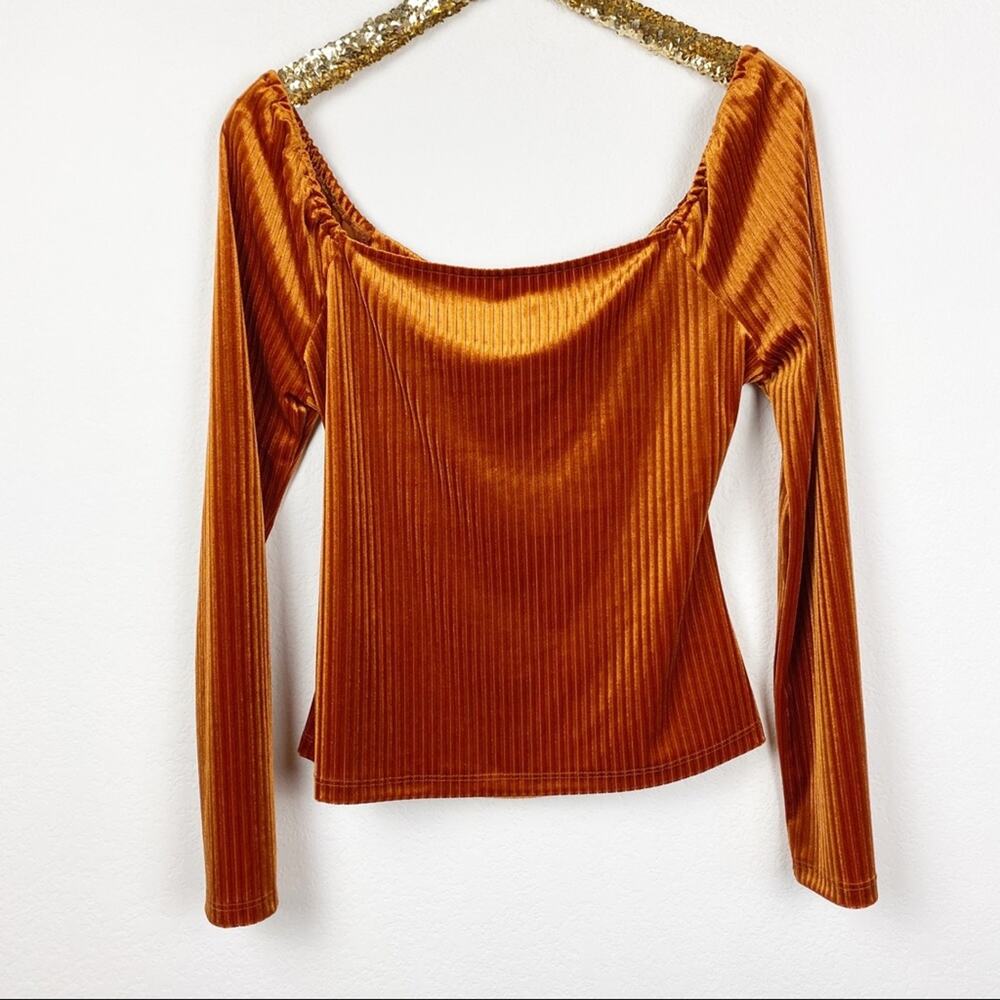 All In Favor • Long Sleeve Cutout Ribbed Top - Picture 12 of 12